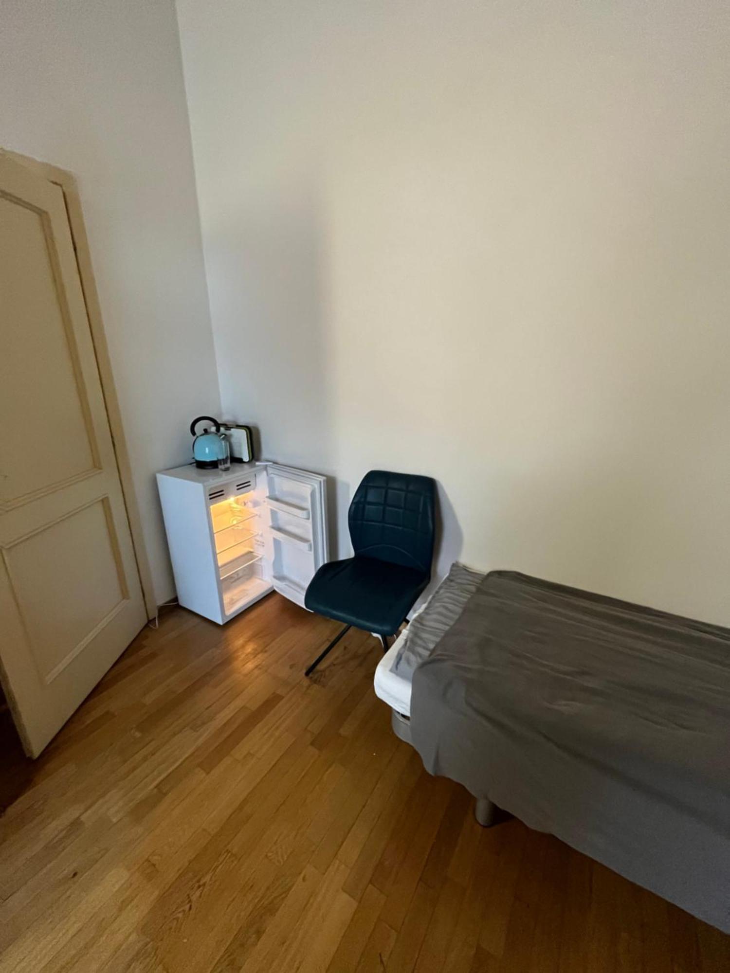 The Moon Apartment, Old Town *